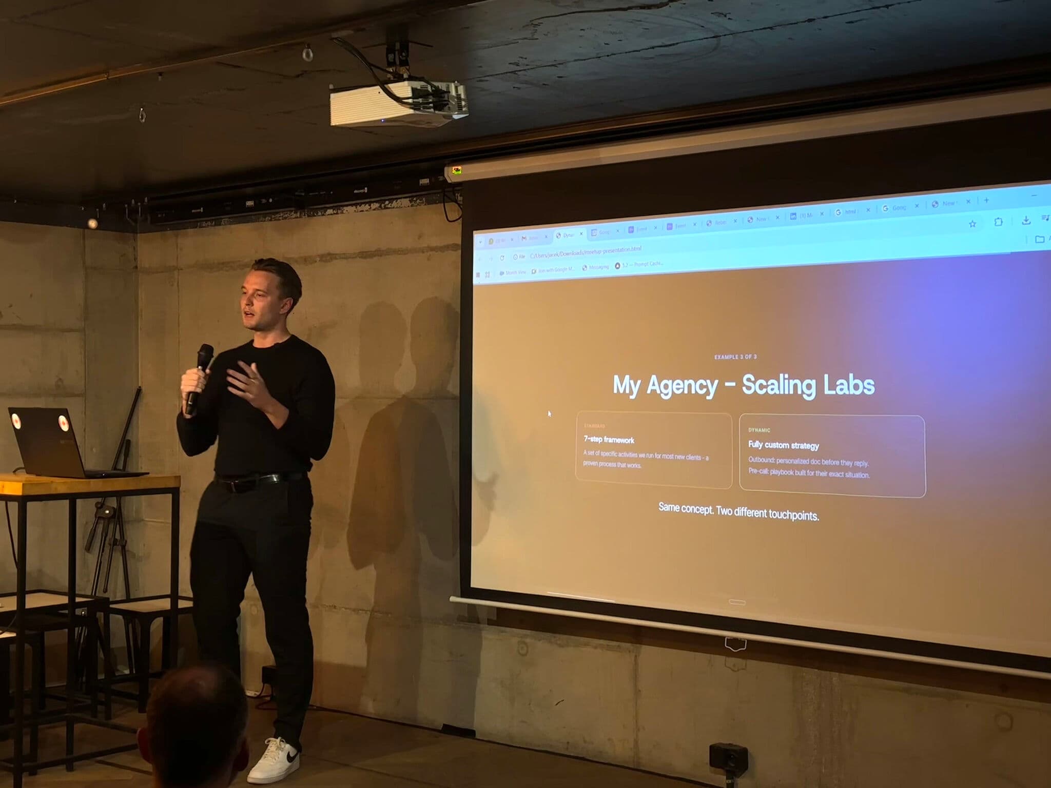 Albert Zuszman speaking at the Mindstone Warsaw AI Meetup
